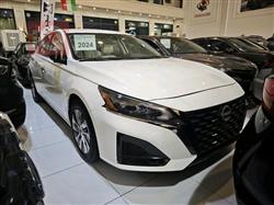 نیسان ئەلتیما